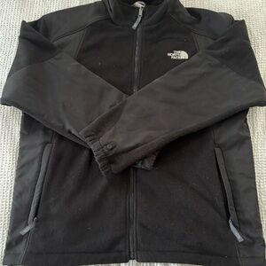 The North Face Men's Black Performance Jacket